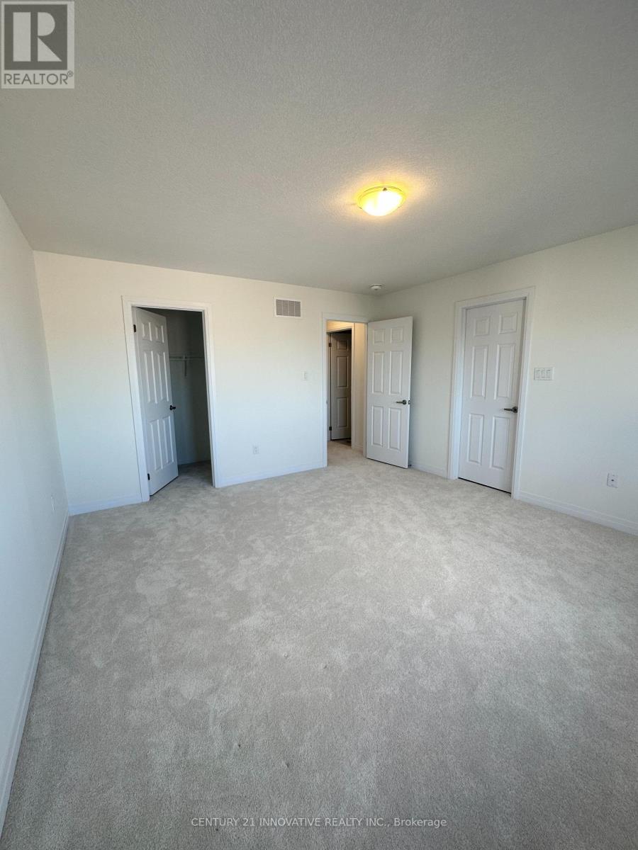 Photo 13 of 202 Port Crescent, Welland ON
