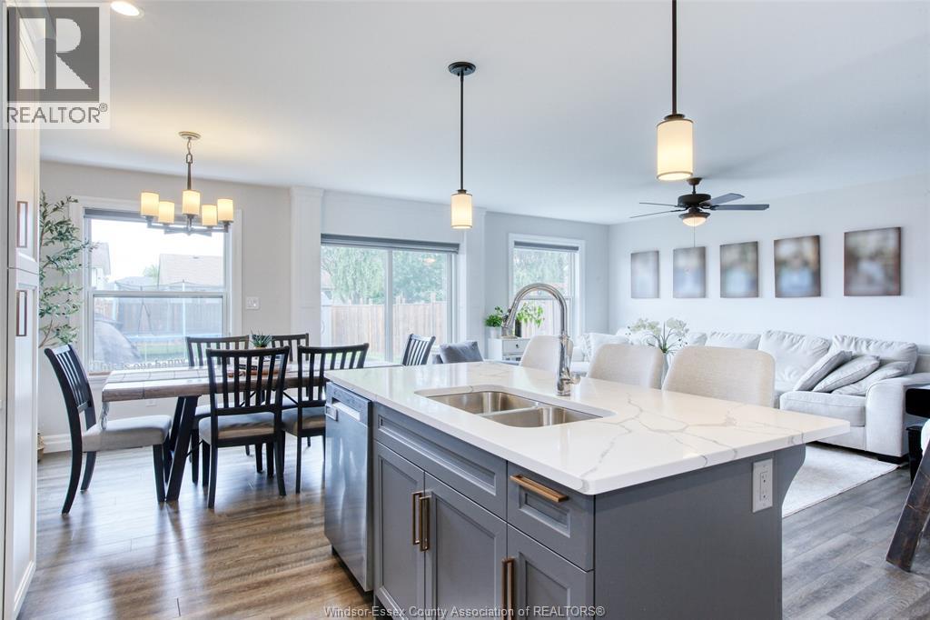 Photo 11 of 199 Meadowview, Amherstburg ON