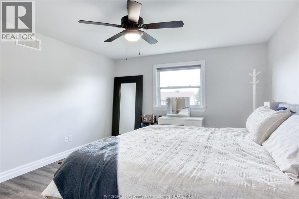 Photo 26 of 199 Meadowview, Amherstburg ON