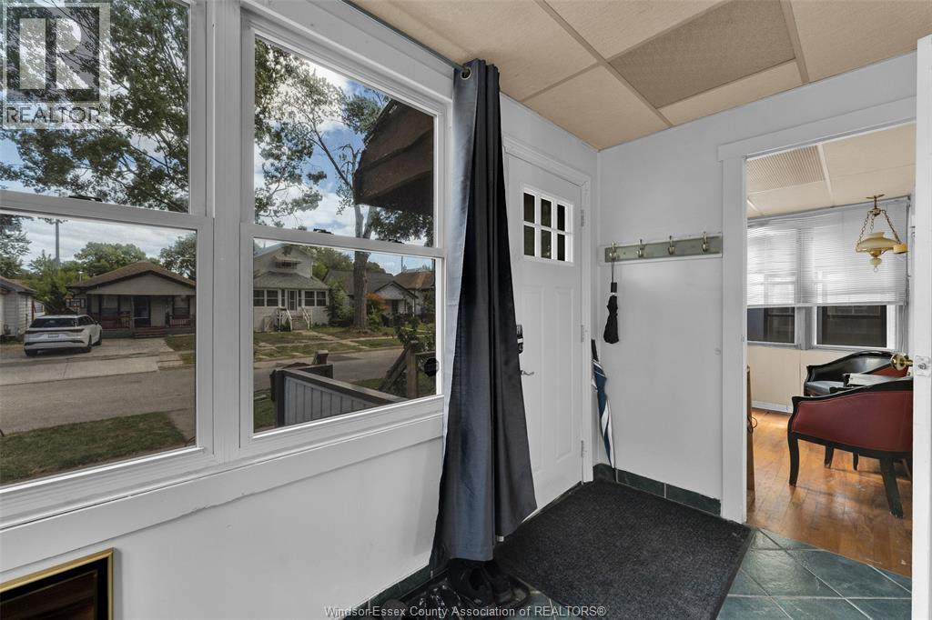 Photo 12 of 497 Mckay Avenue, Windsor ON