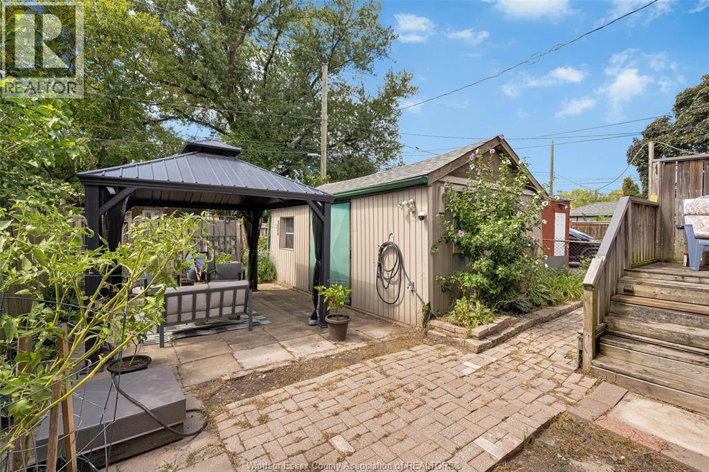 Photo 5 of 497 Mckay Avenue, Windsor ON