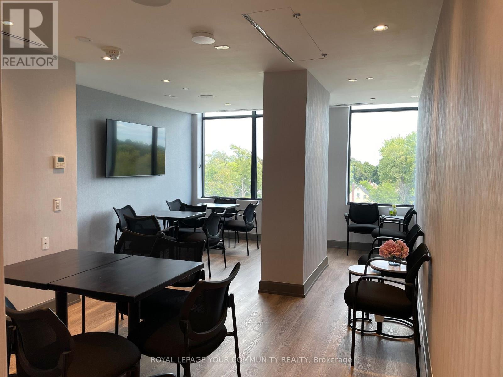 Photo 31 of 1015 1 Grandview Avenue, Markham ON