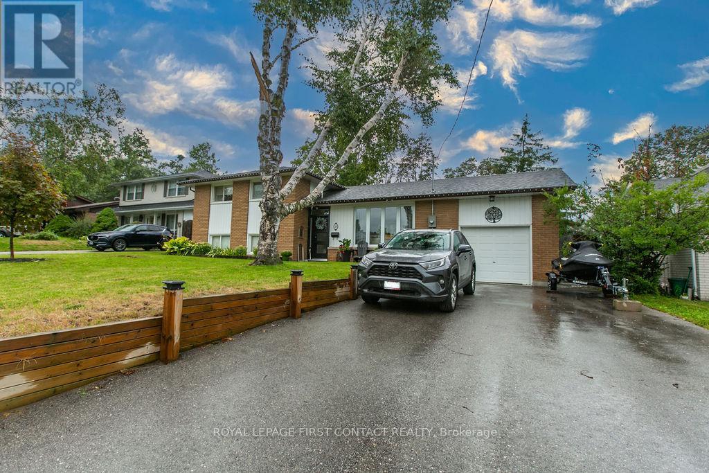 Photo 1 of 20 Ottaway Avenue, Barrie ON