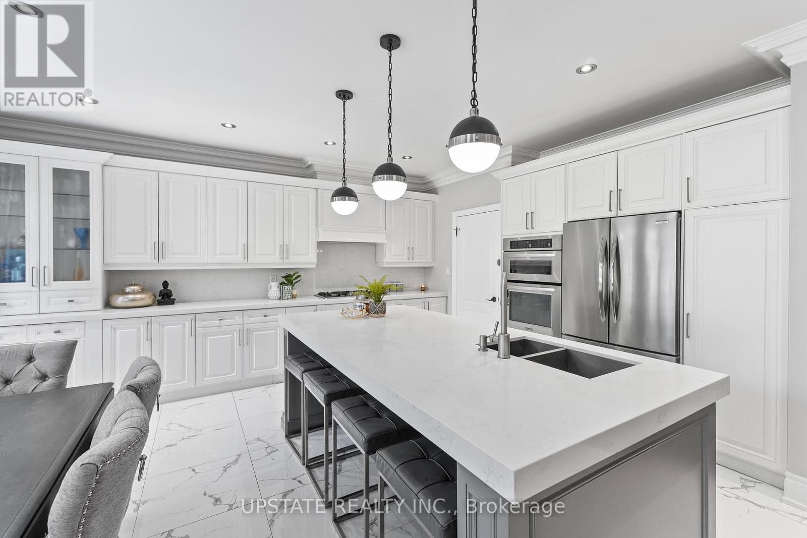 Photo 18 of 21 Lauderhill Road, Brampton ON