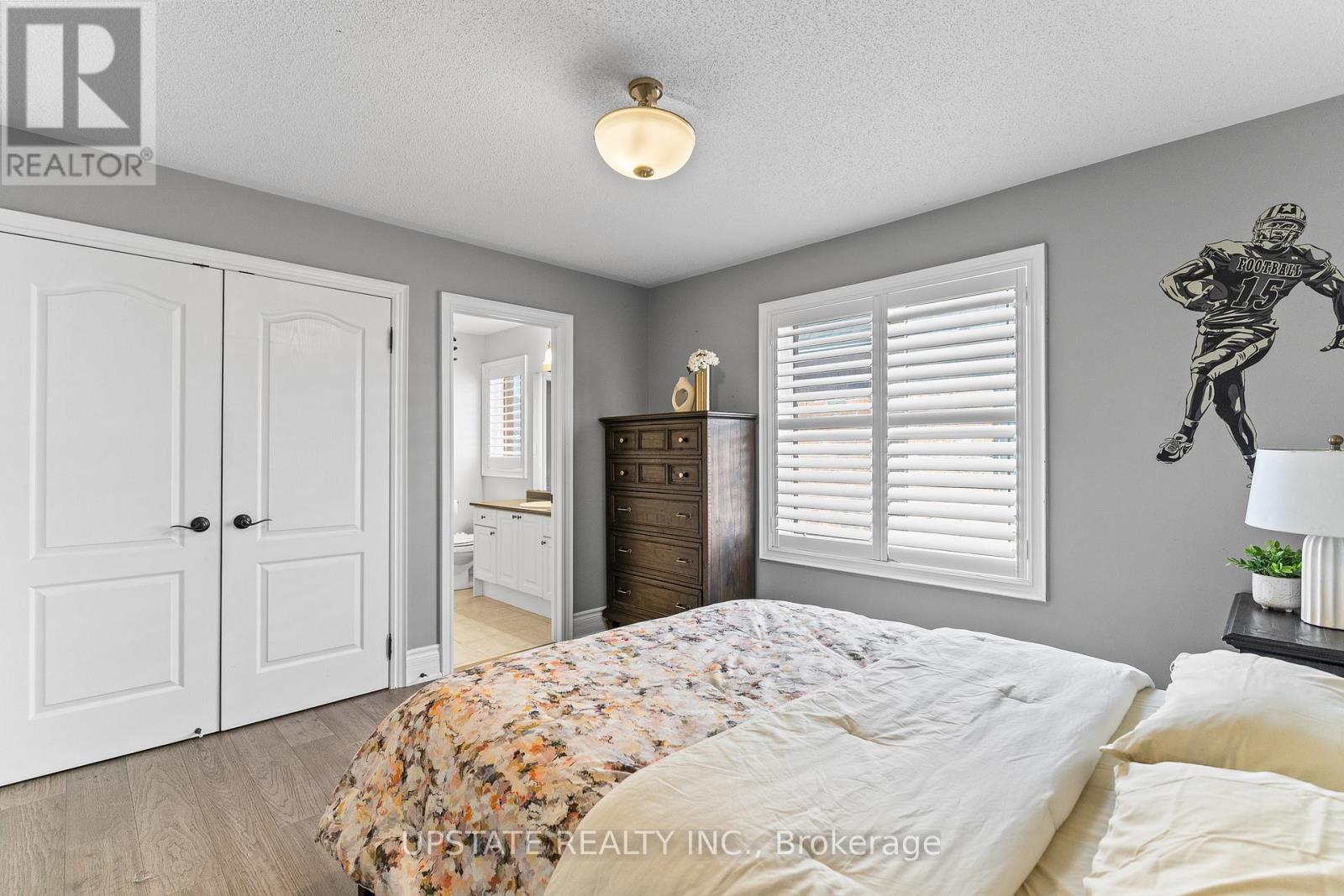 Photo 35 of 21 Lauderhill Road, Brampton ON
