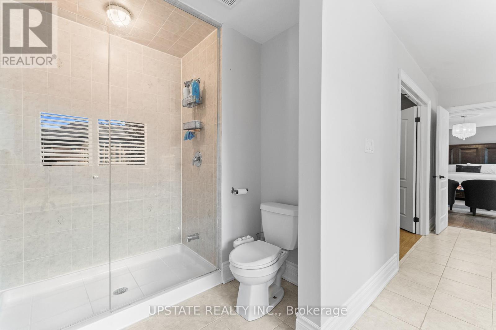 Photo 26 of 21 Lauderhill Road, Brampton ON