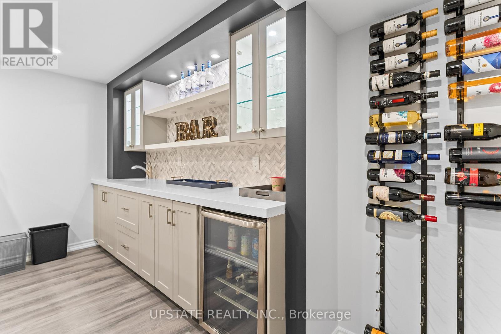 Photo 42 of 21 Lauderhill Road, Brampton ON