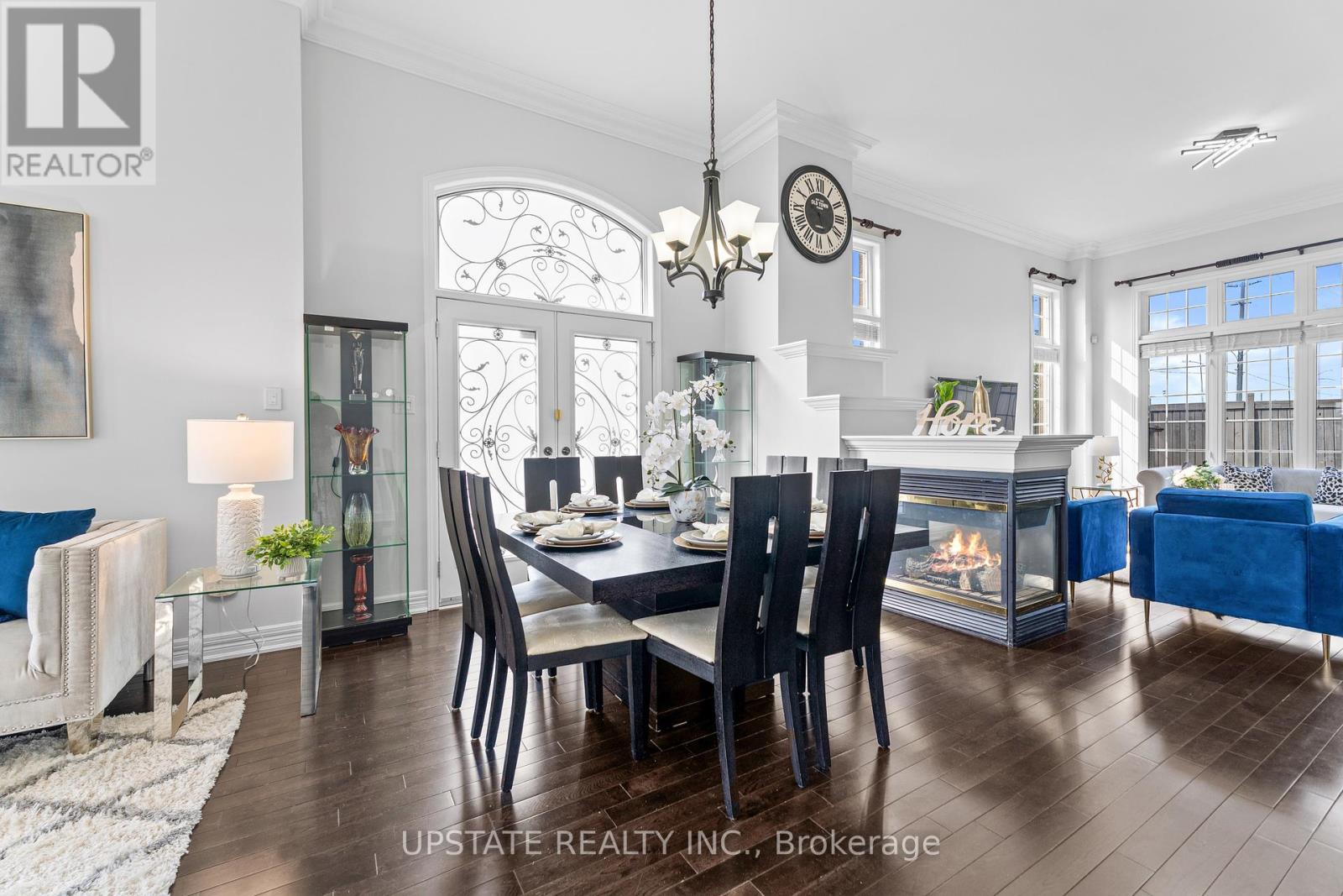 Photo 8 of 68 Everingham Circle, Brampton ON