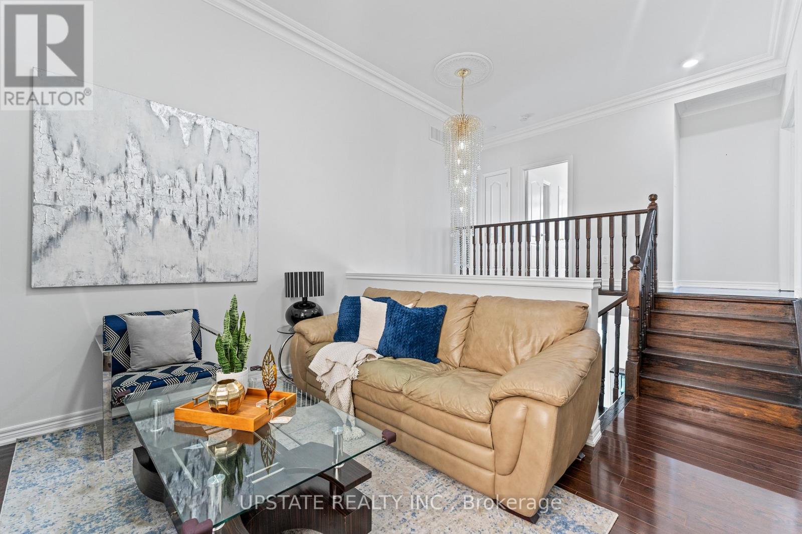 Photo 19 of 68 Everingham Circle, Brampton ON