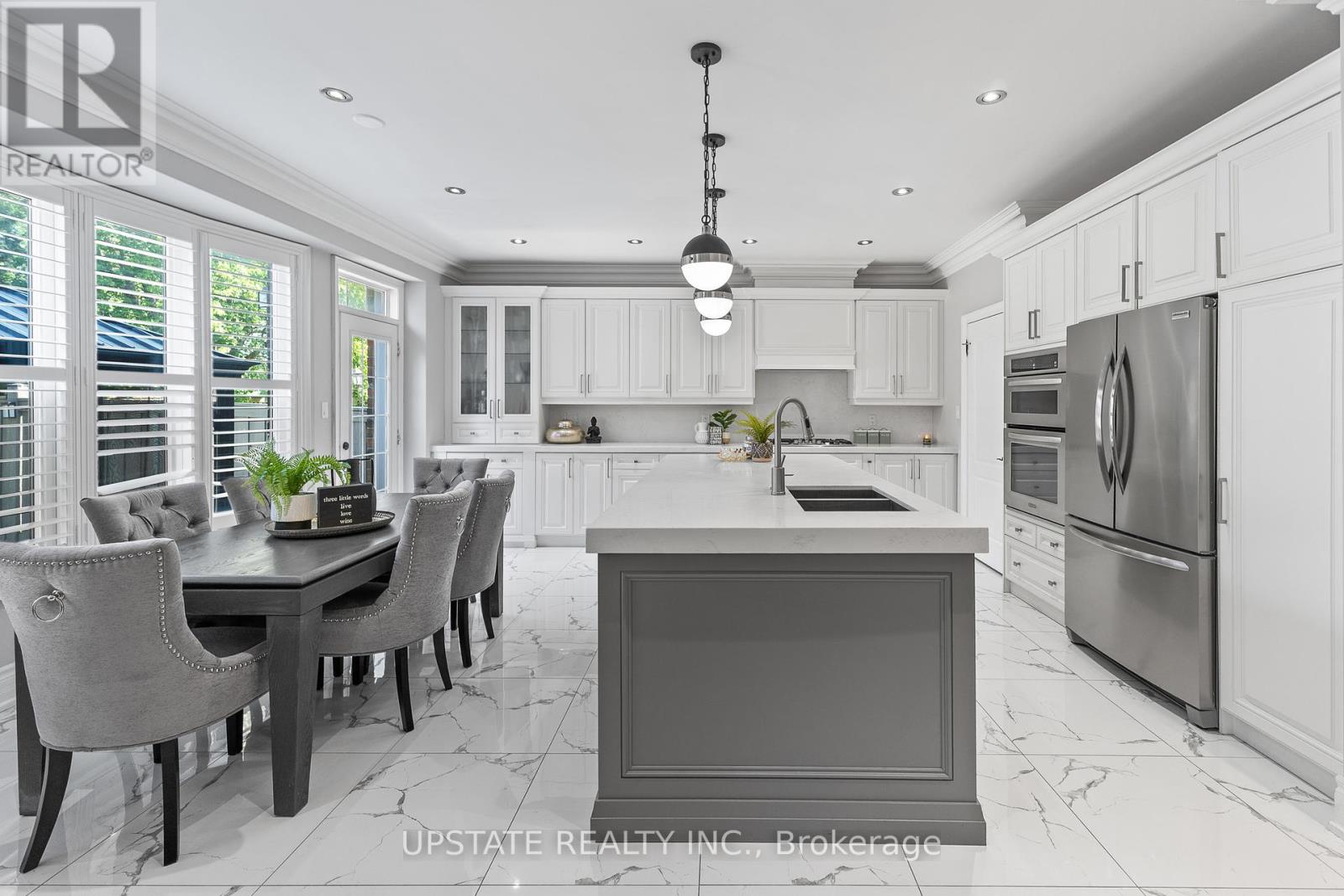 Photo 12 of 21 Lauderhill Road, Brampton ON
