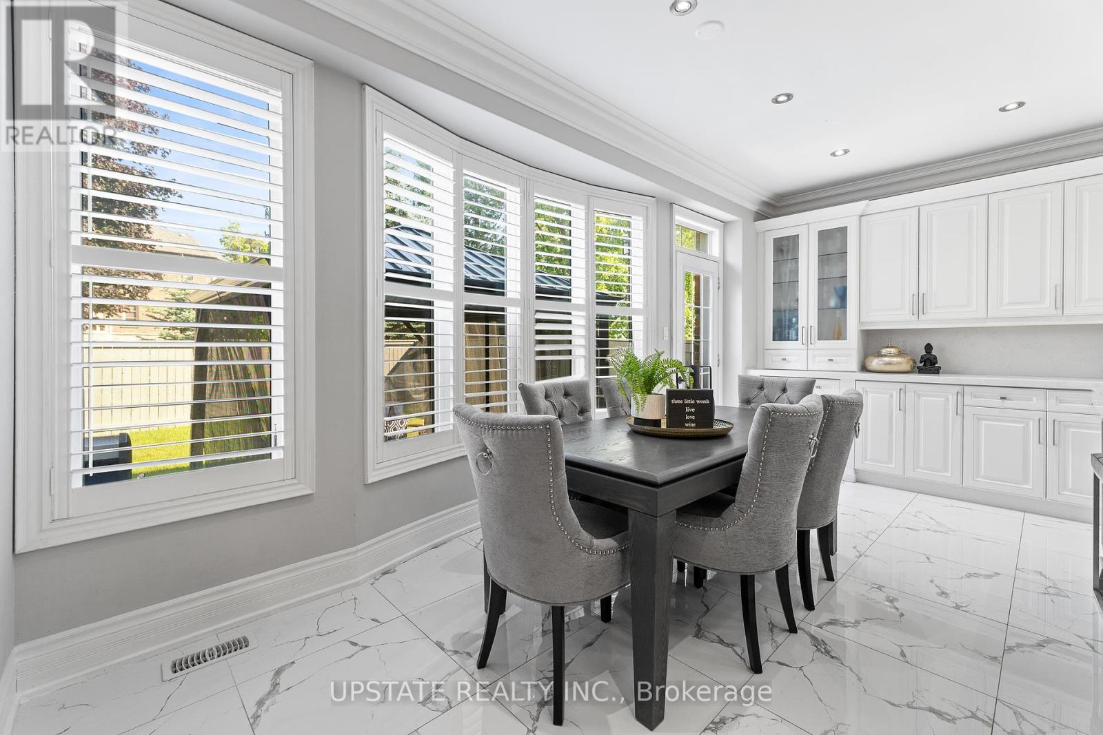 Photo 17 of 21 Lauderhill Road, Brampton ON