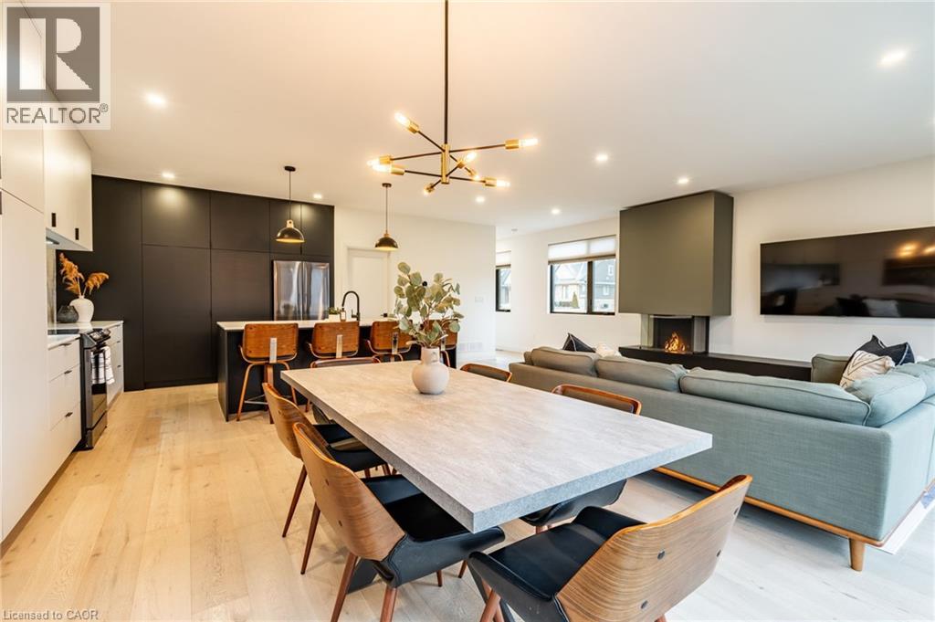Photo 15 of 98 Lametti Drive, Fonthill ON