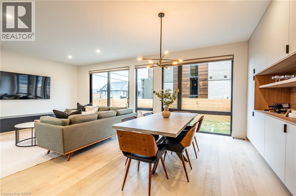 Photo 16 of 98 Lametti Drive, Fonthill ON