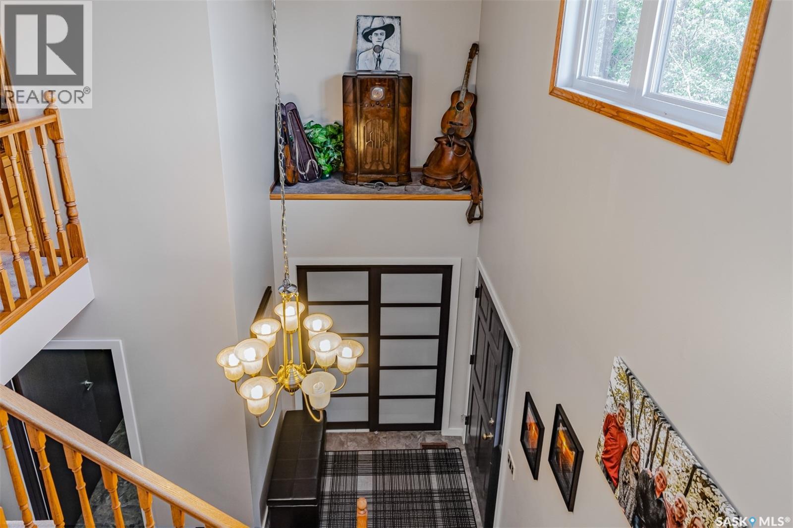 Single Family House 2 Level for Sale in   Heritage CRESCENT Saskatoon 
