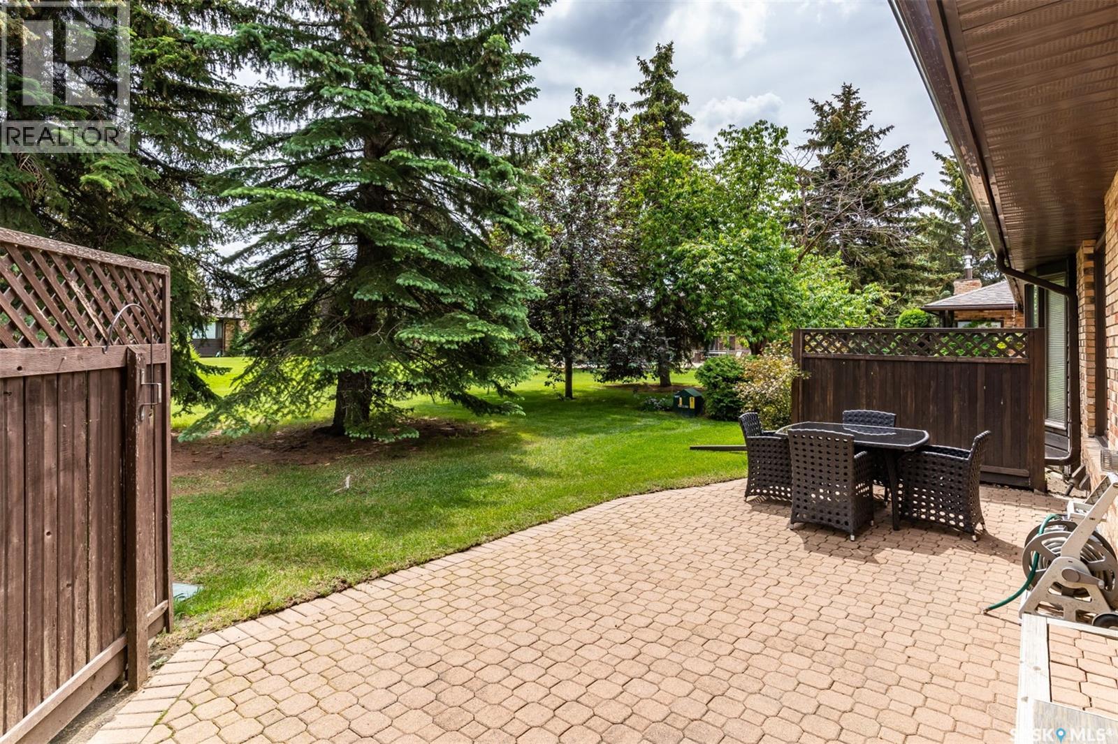 Single Family House 2 Level for Sale in   Heritage CRESCENT Saskatoon 