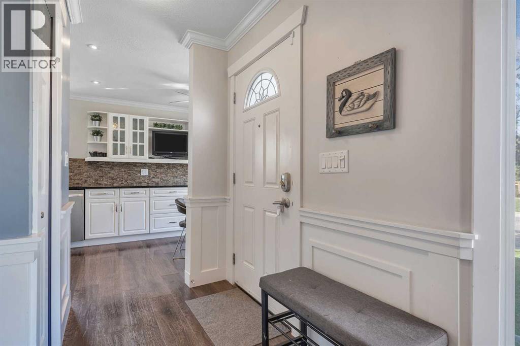 Photo 3 of 12 Marquis Place Se, Airdrie AB