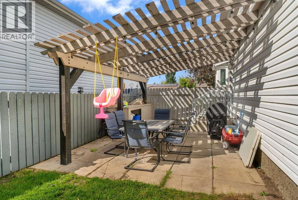 Photo 31 of 12 Marquis Place Se, Airdrie AB