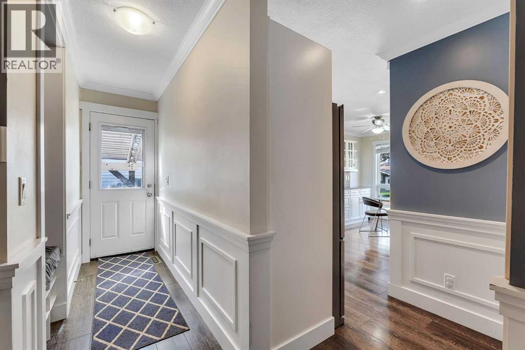 Photo 11 of 12 Marquis Place Se, Airdrie AB
