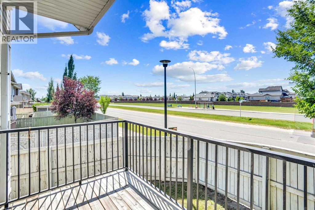 Photo 18 of 178 New Brighton Point Se, Calgary AB
