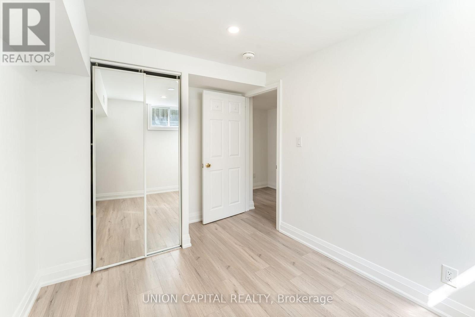 Photo 35 of 14 Rodwell Court, Brampton ON