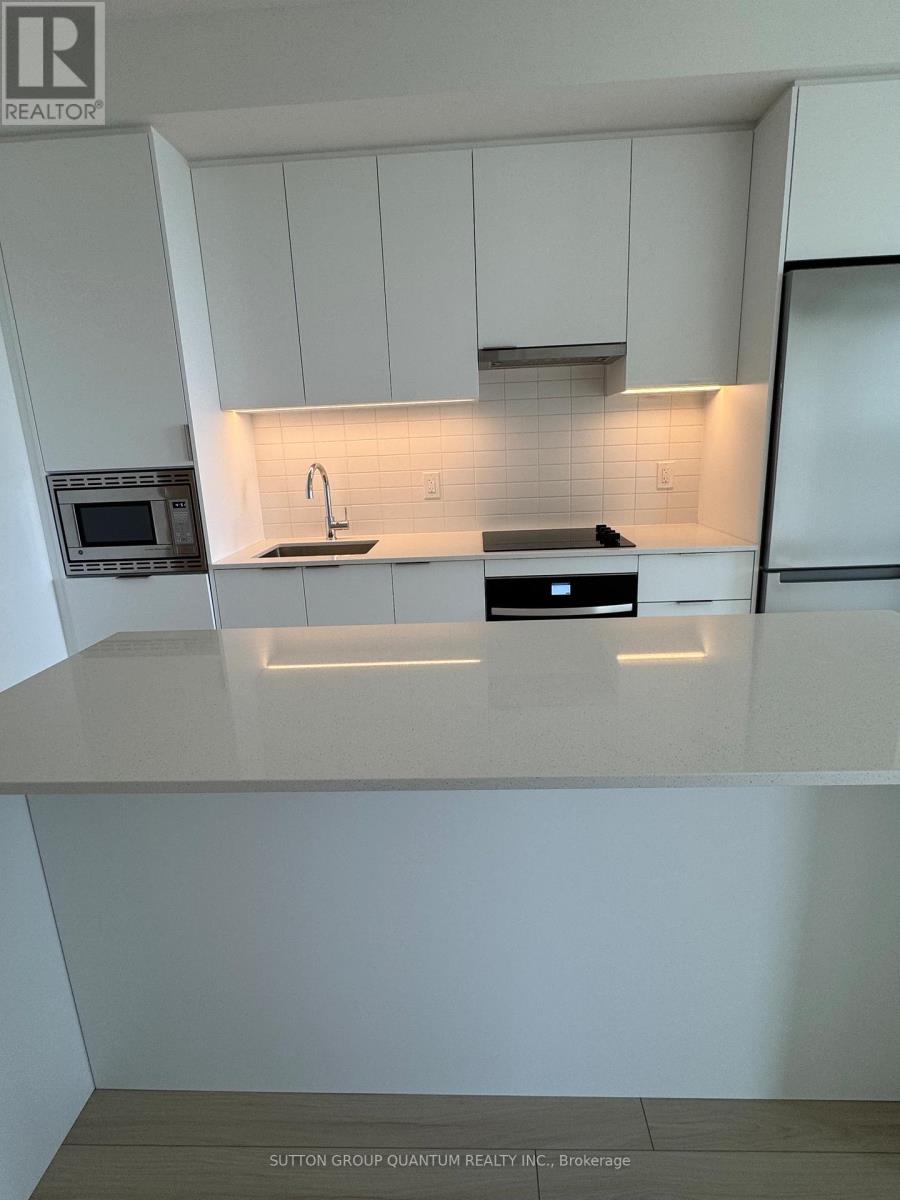 Photo 2 of 1006 3079 Trafralgar Road N, Oakville ON