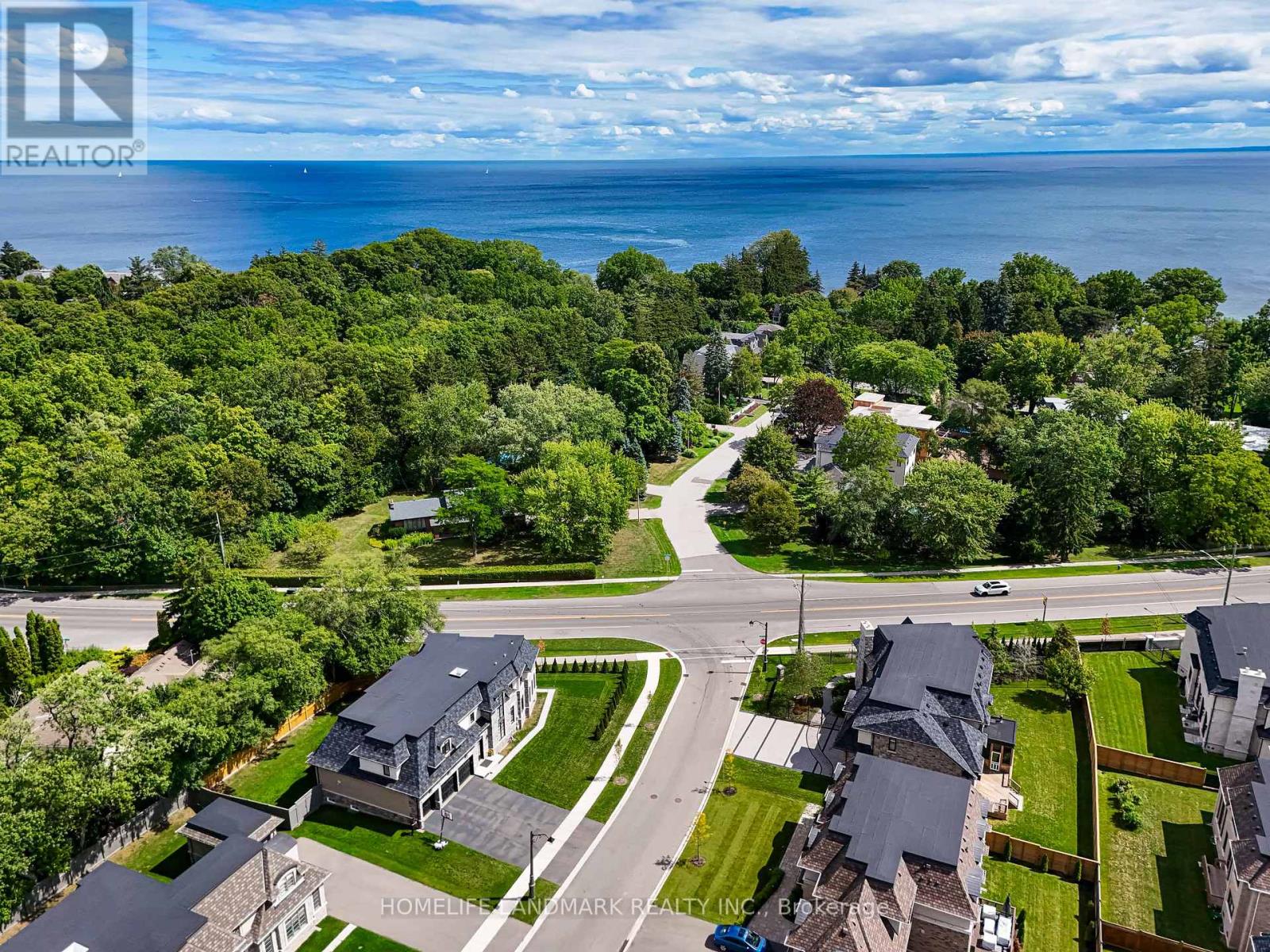 Photo 1 of 1199 Lakeshore Road W, Oakville ON