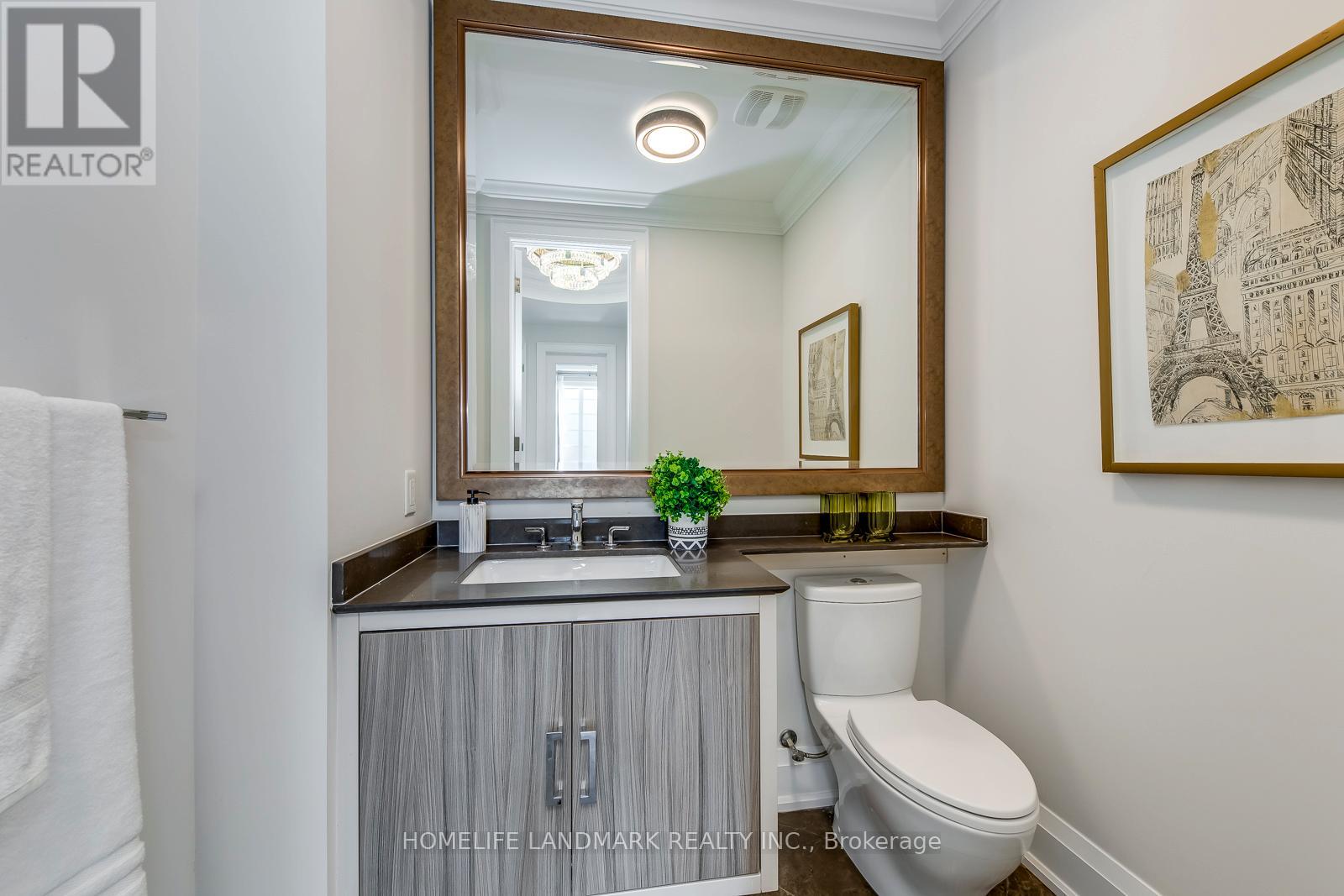 Photo 13 of 1199 Lakeshore Road W, Oakville ON