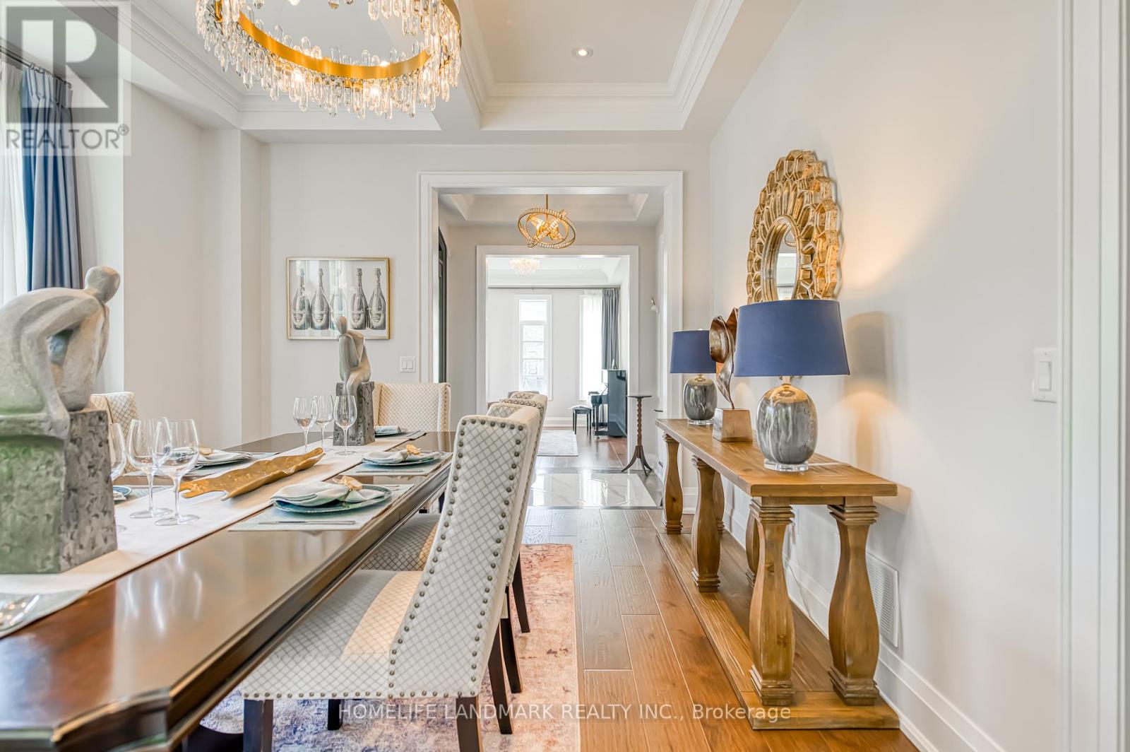 Photo 7 of 1199 Lakeshore Road W, Oakville ON