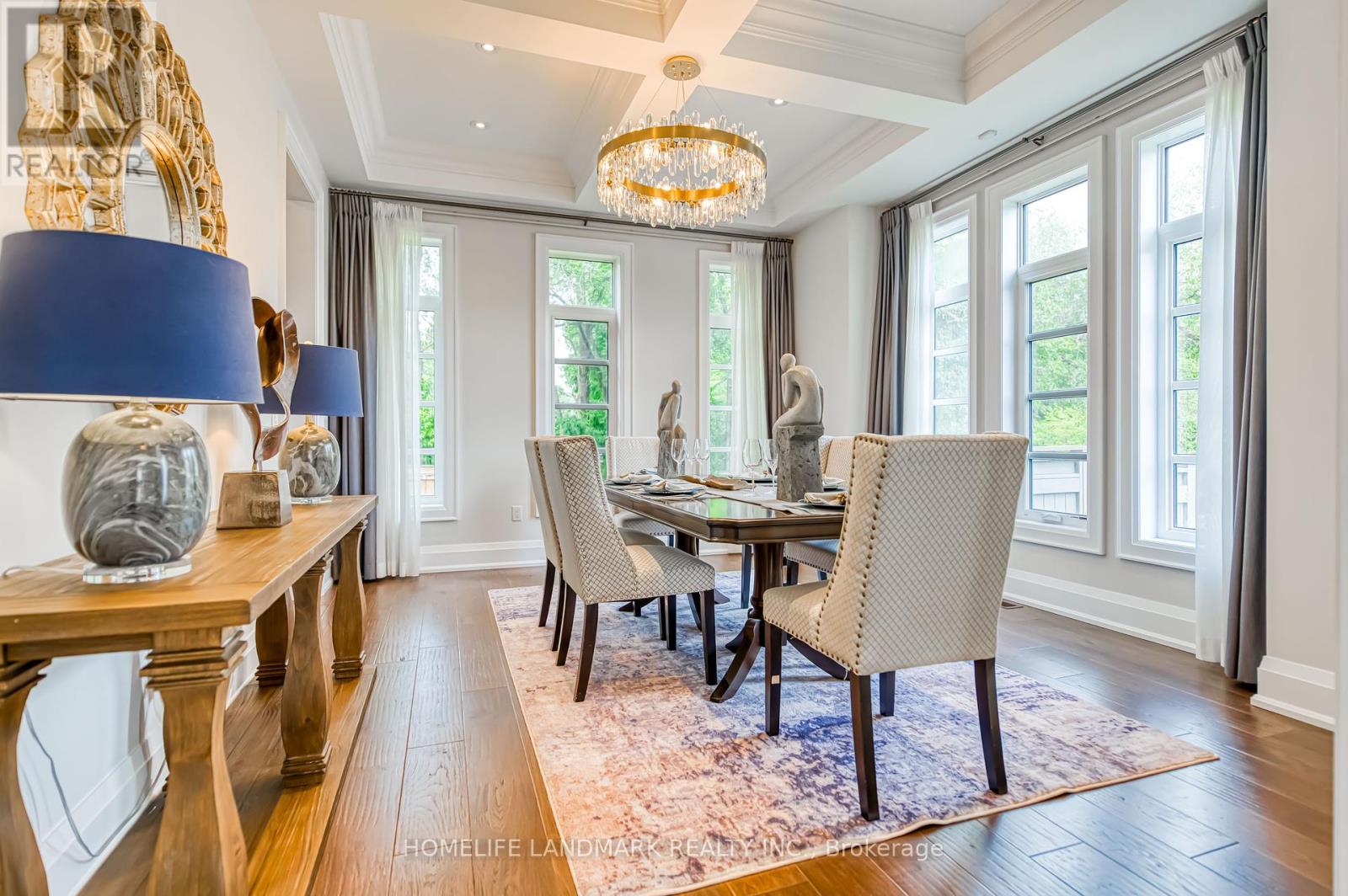 Photo 8 of 1199 Lakeshore Road W, Oakville ON