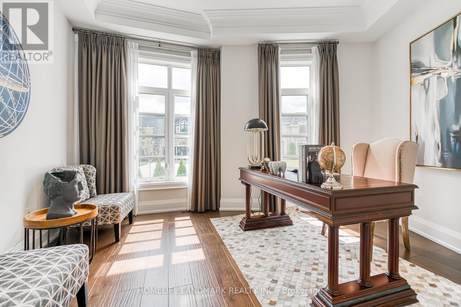 Photo 9 of 1199 Lakeshore Road W, Oakville ON