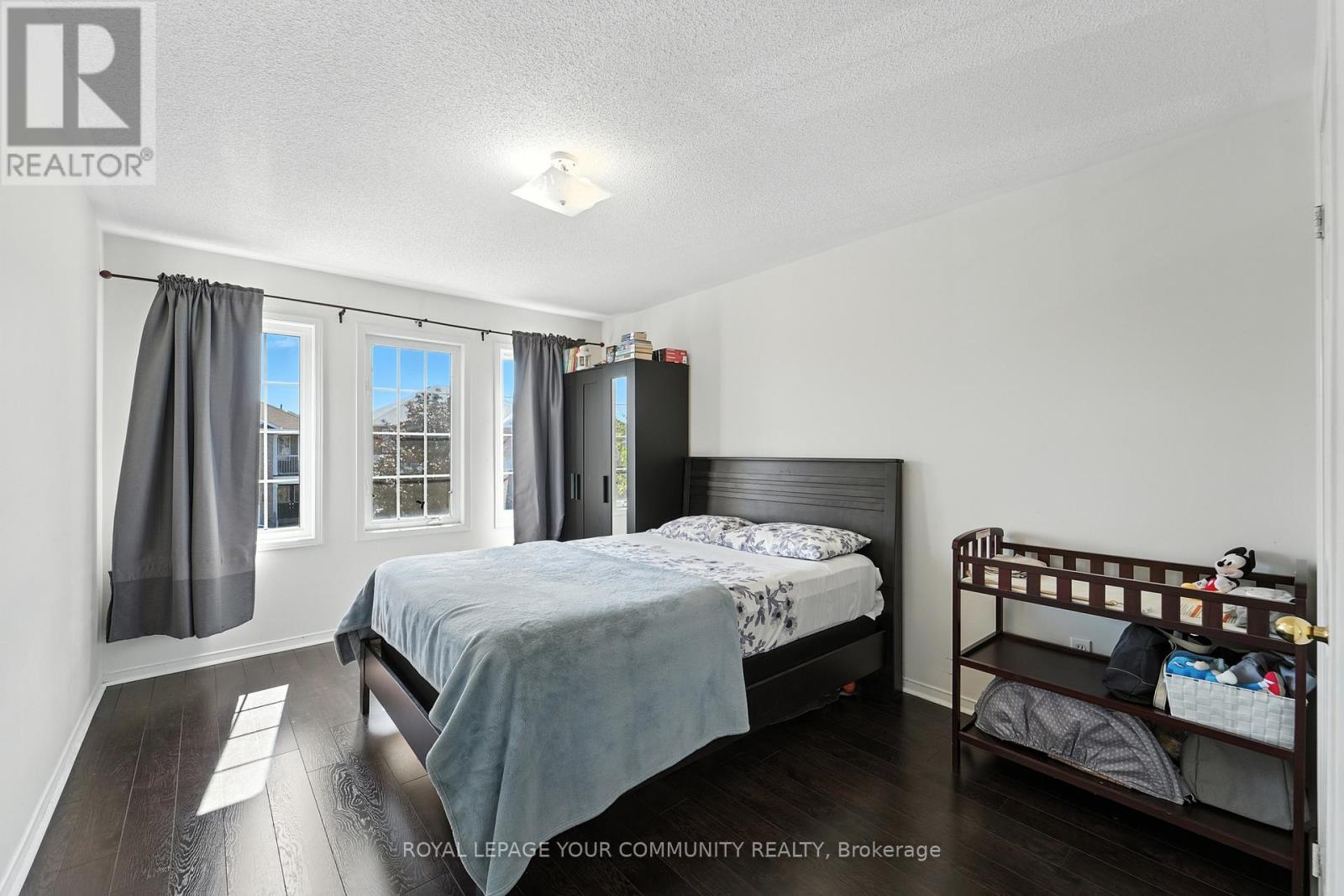 Photo 22 of 20 Capistro Street, Brampton ON