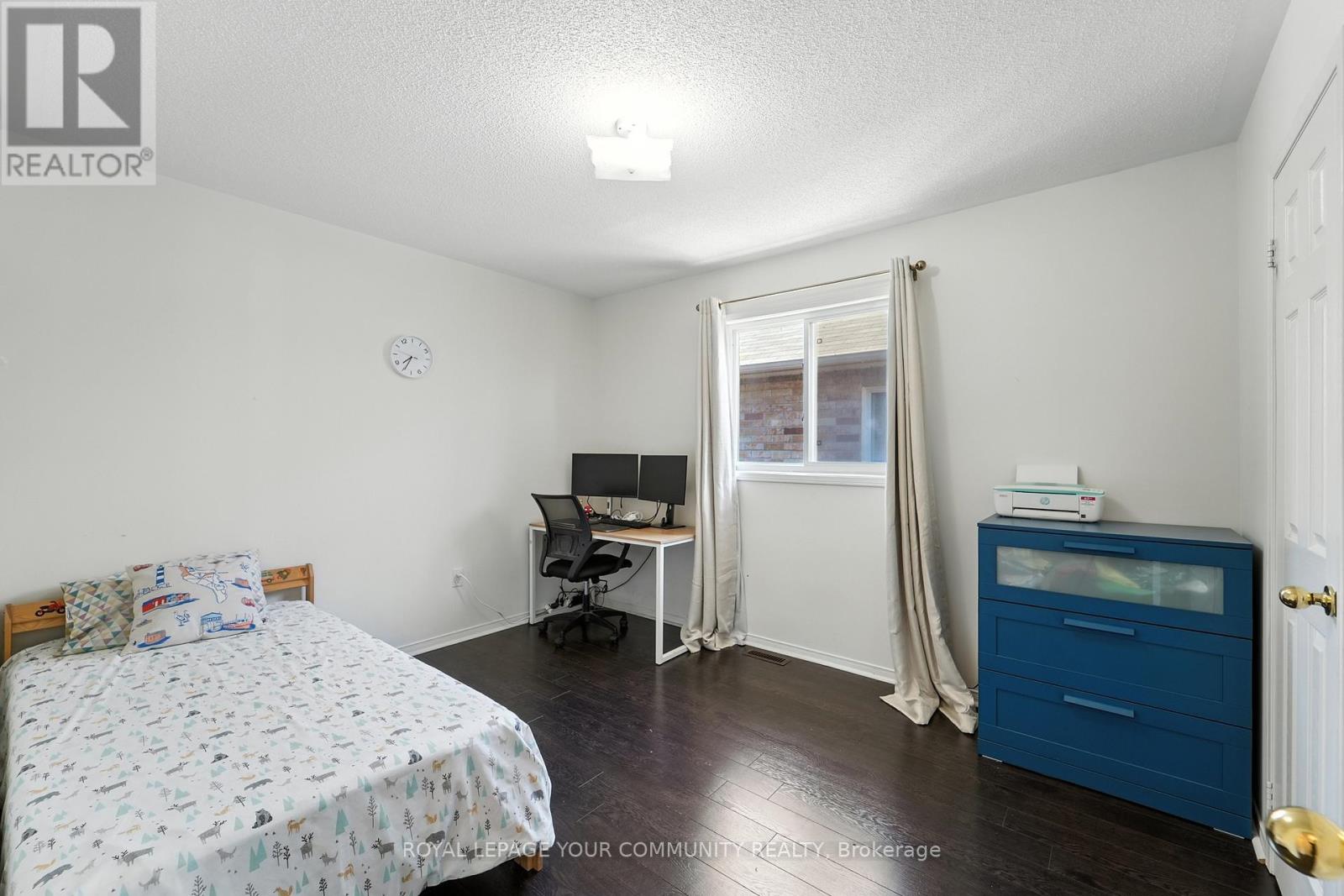 Photo 27 of 20 Capistro Street, Brampton ON