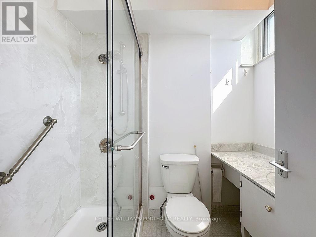 Photo 29 of 404 44 Longbourne Drive, Toronto ON