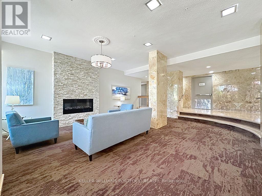 Photo 38 of 404 44 Longbourne Drive, Toronto ON