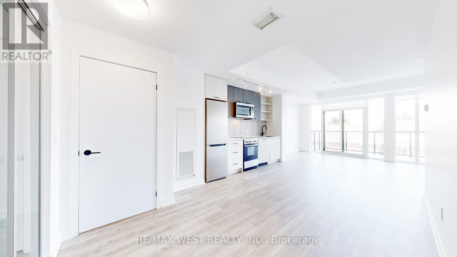 Photo 1 of 211 2300 St Clair Avenue W, Toronto ON