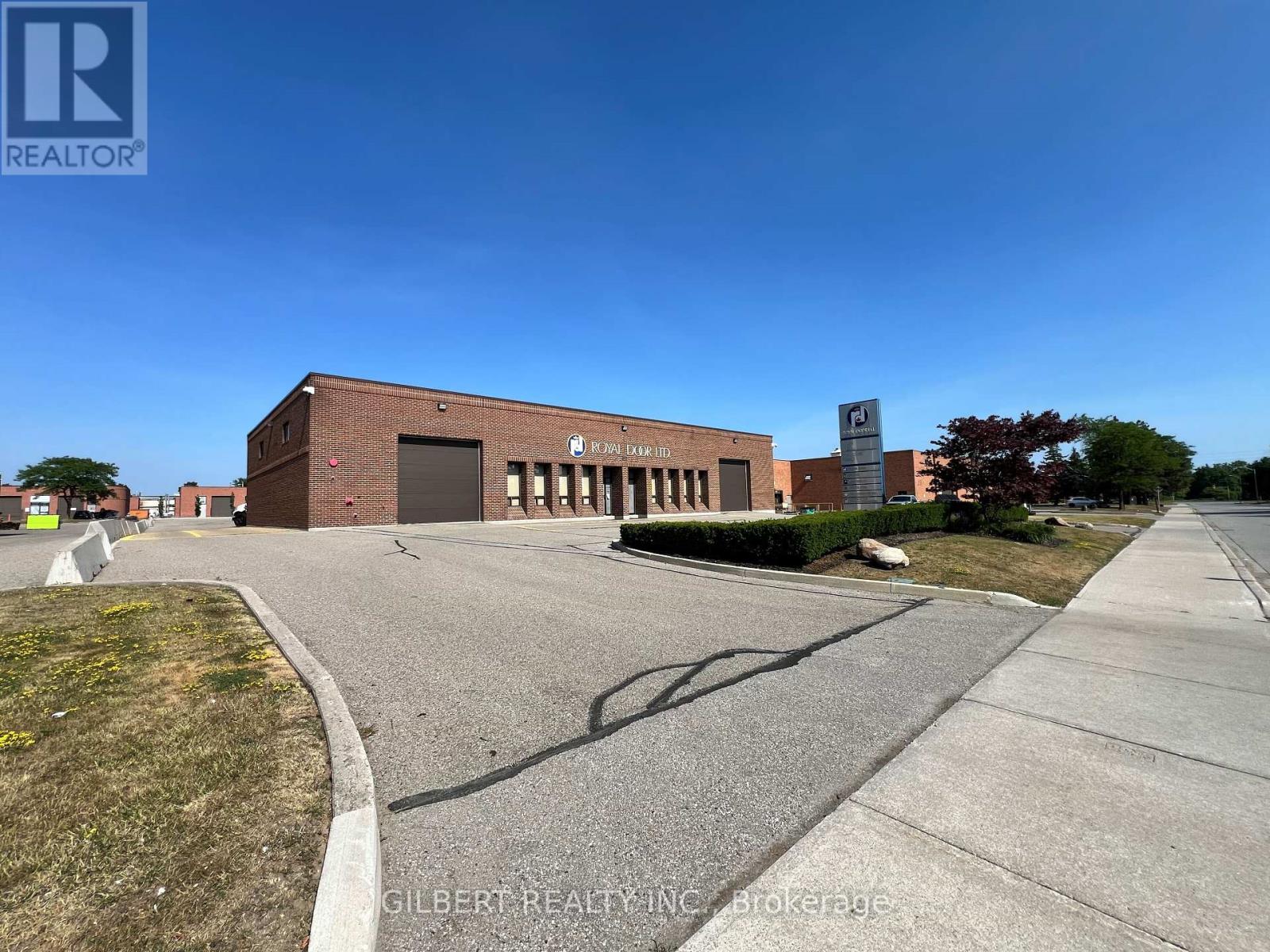Photo 5 of 87 Planchet Road, Vaughan ON