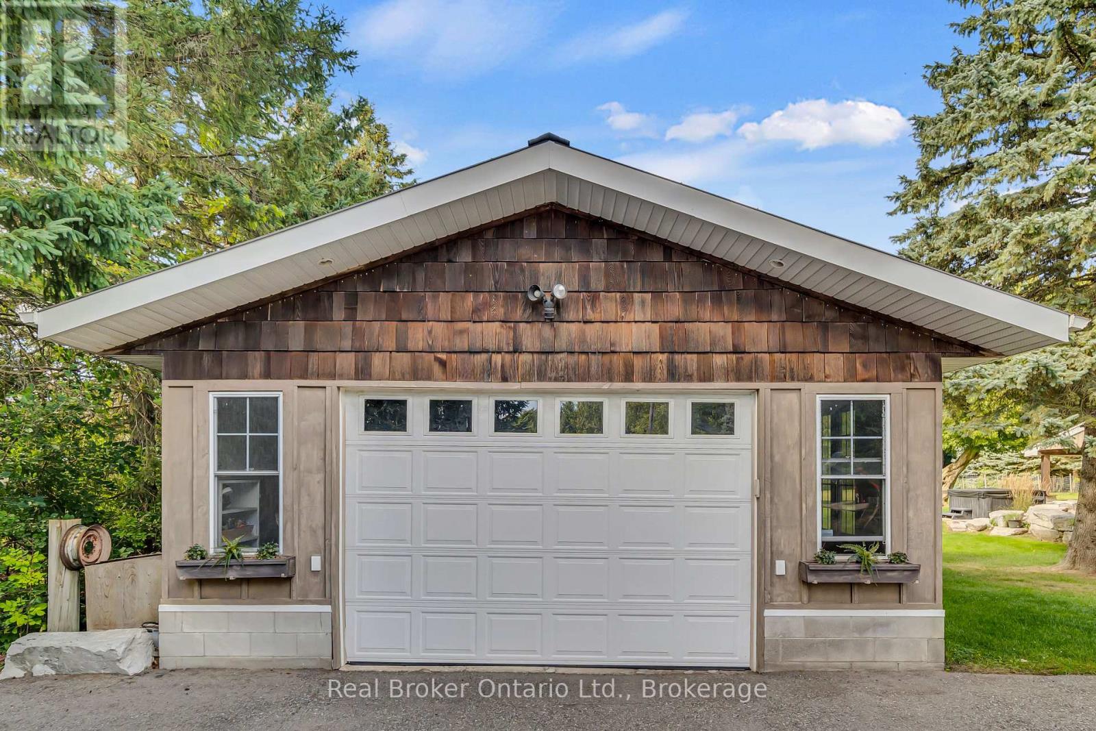 Photo 44 of 6566 Concession Rd 4 Road, Puslinch ON