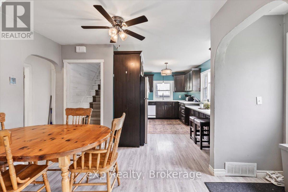 Photo 7 of 220 Owen Sound Street, Southgate ON