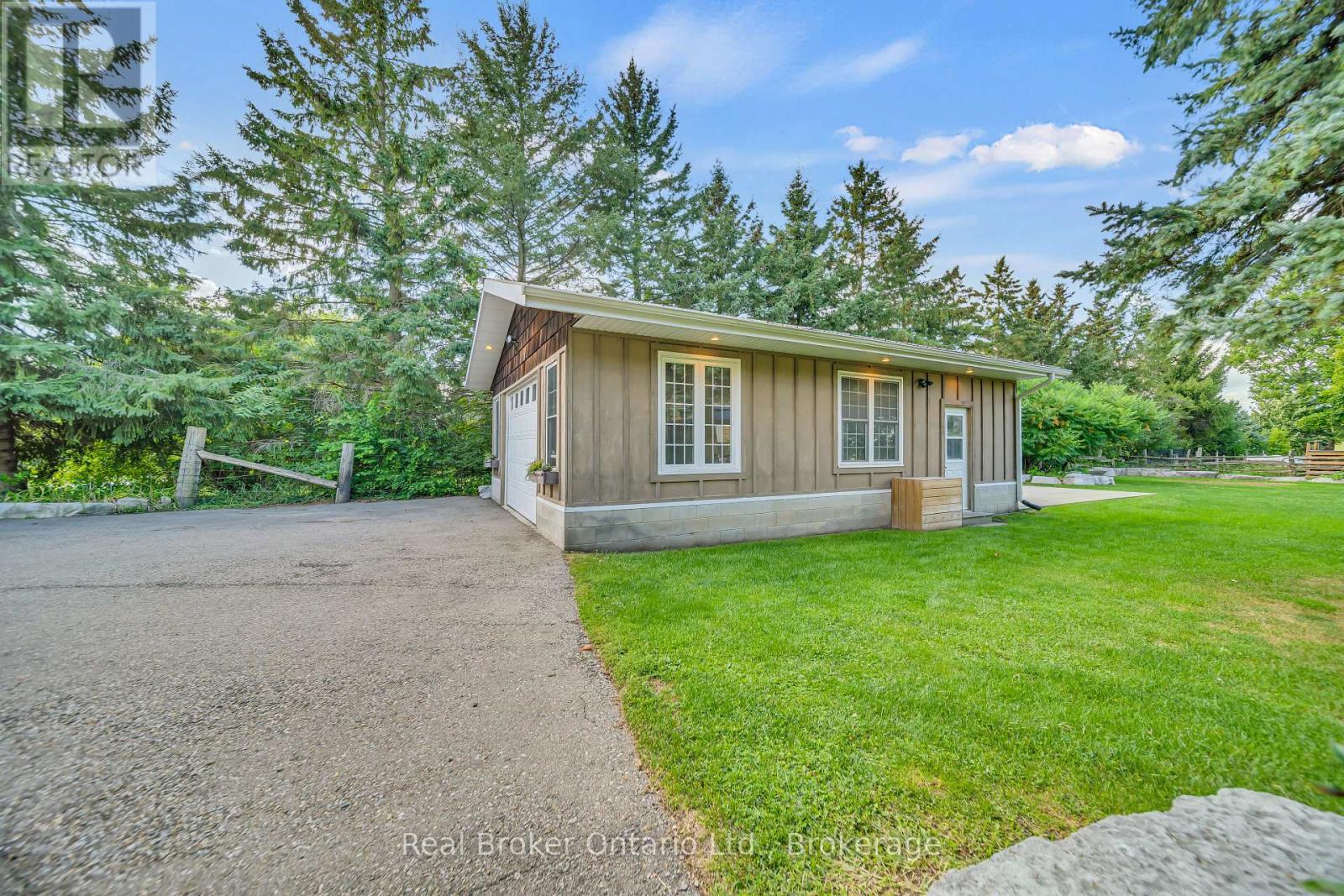 Photo 50 of 6566 Concession Rd 4 Road, Puslinch ON