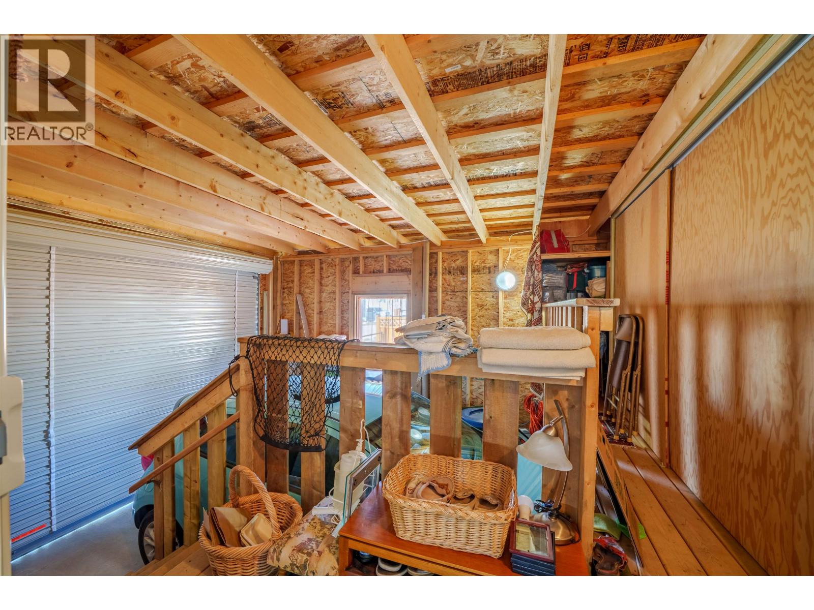 12 4072 LAC LA HACHE STATION ROAD, Lac La Hache