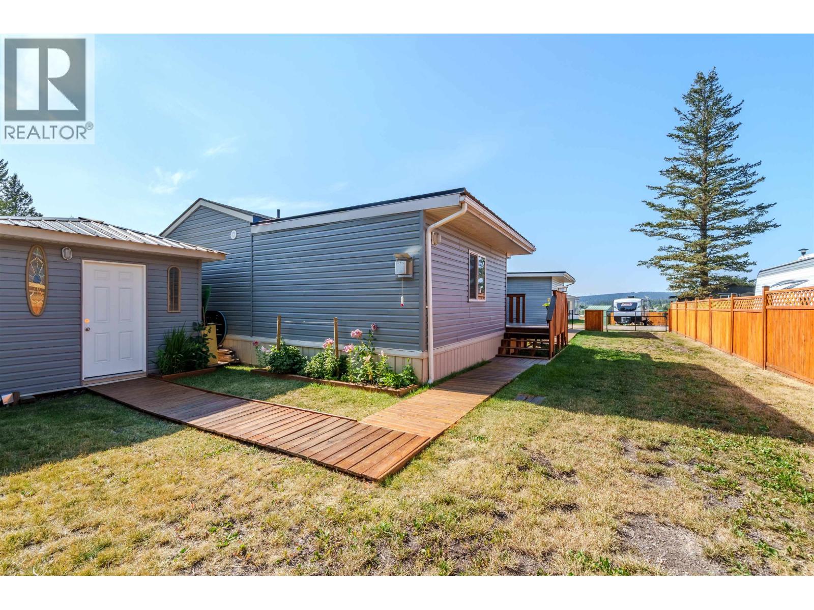 12 4072 LAC LA HACHE STATION ROAD, Lac La Hache
