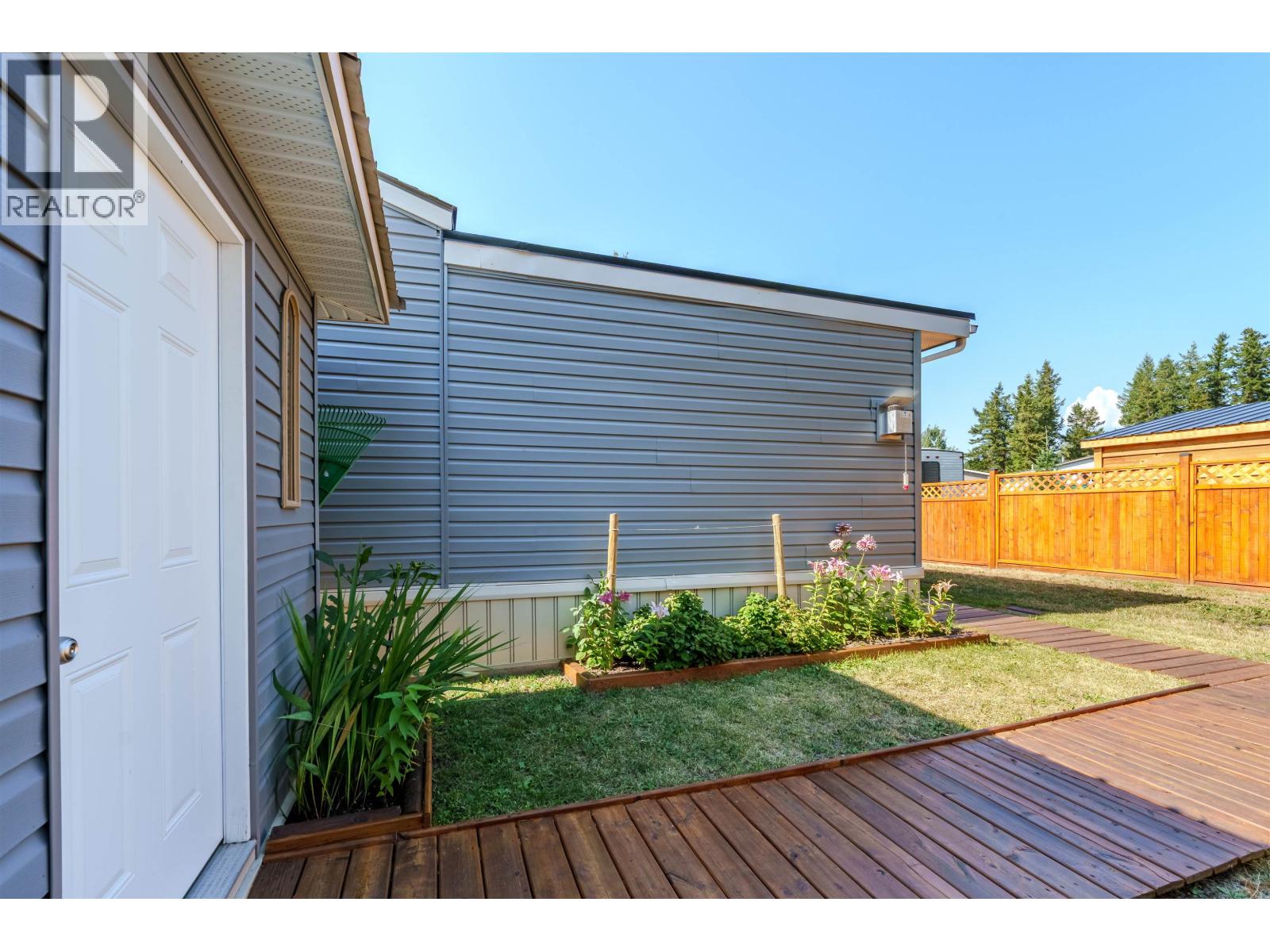 12 4072 LAC LA HACHE STATION ROAD, Lac La Hache