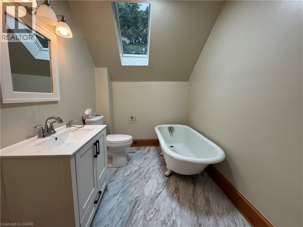 Photo 18 of 150 Elgin Street N Unit A, Cambridge ON