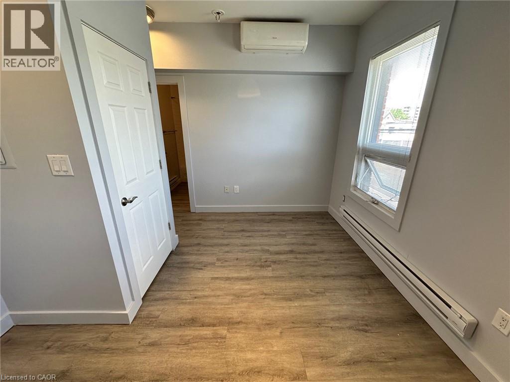 Photo 5 of 161 Wellington Street N Unit 203, Hamilton ON