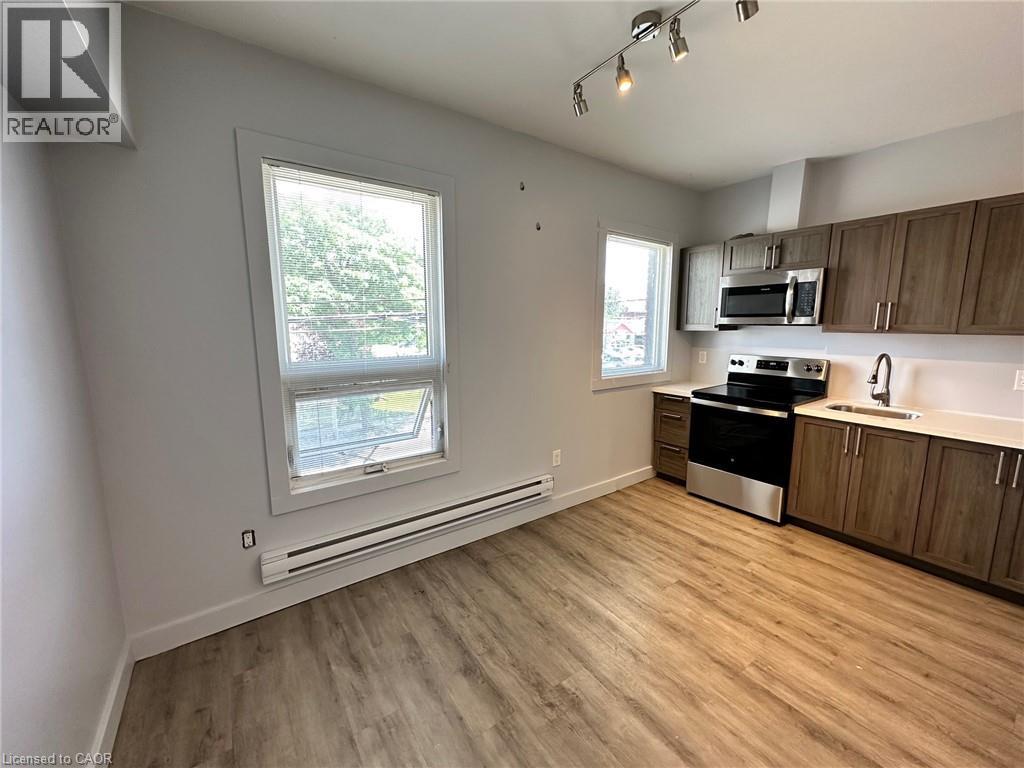 Photo 8 of 161 Wellington Street N Unit 203, Hamilton ON