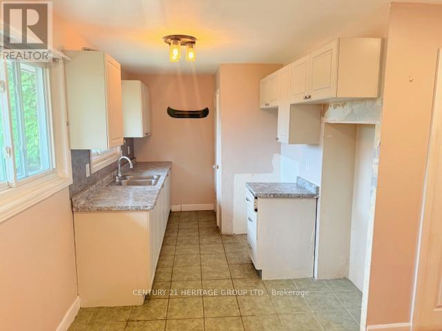 Photo 10 of 1123 Brouseville Road, Edwardsburgh Cardinal ON