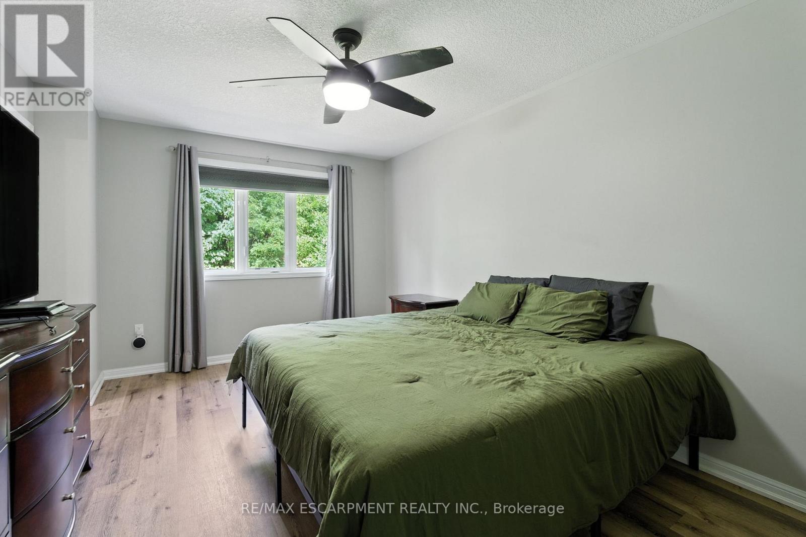 Photo 36 of 61 21 Diana Avenue, Brantford ON