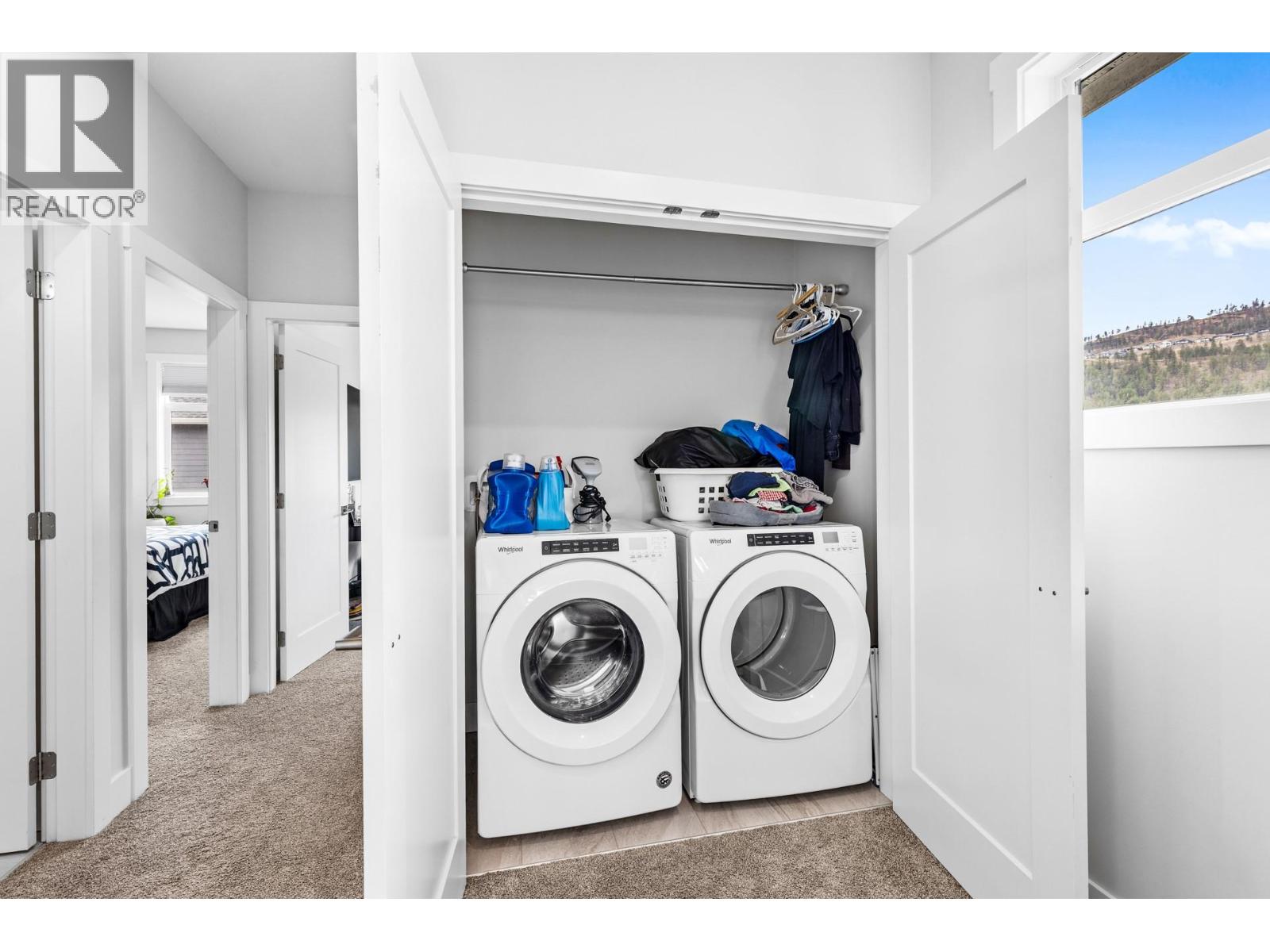 Photo 39 of 115 Wyndham Crescent Unit 1, Kelowna BC