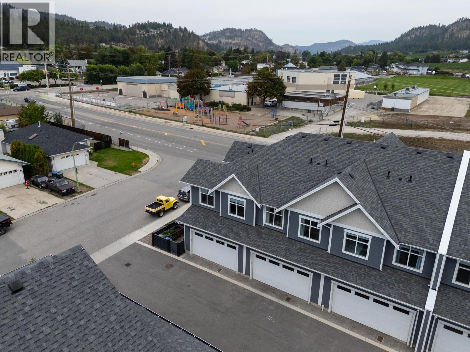 Photo 53 of 115 Wyndham Crescent Unit 1, Kelowna BC