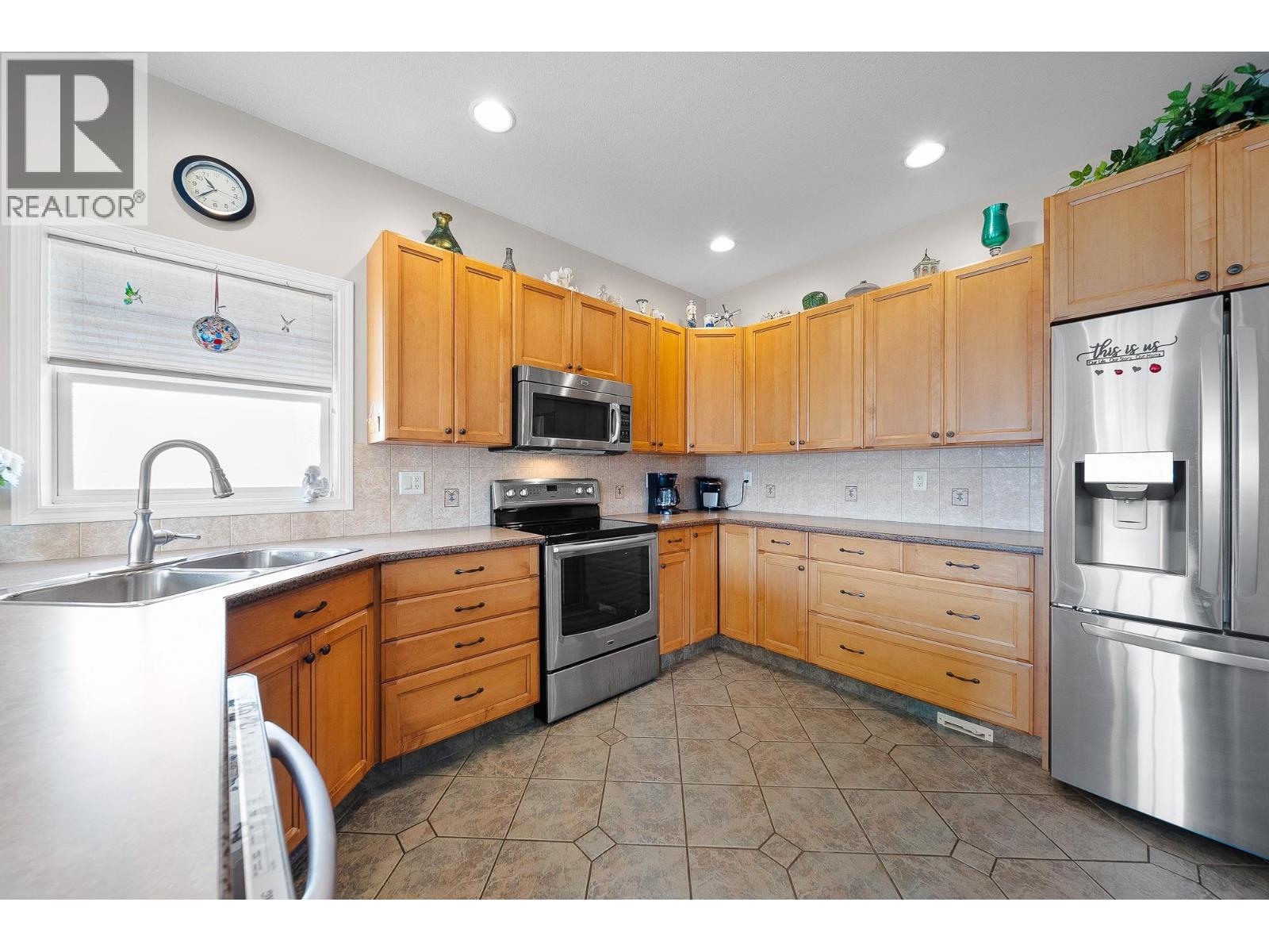 Photo 11 of 214 Sagewood Drive, Kamloops BC